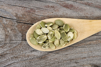 Spoon, Pumpkin Seeds HD wallpaper