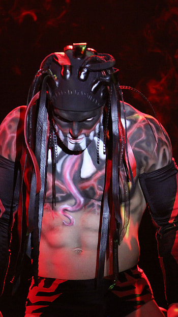 Finn blor, wwe superstar, finn HD phone wallpaper