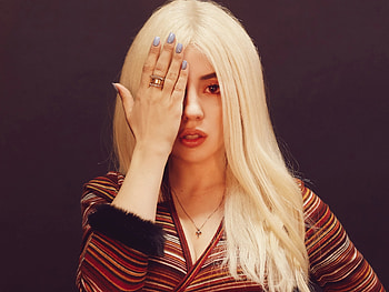 Celebrity, Ava Max, singer, 2022 HD wallpaper