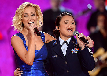 Kellie Pickler, Academy of Country Music, Airmen, Salute to Troops HD wallpaper