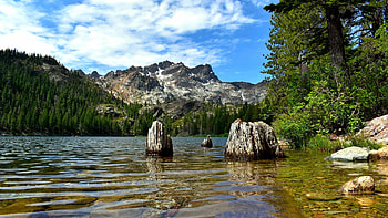 Lower Sardine Lake, Bassetts, California, mountains, rocks, landscape, trees, clouds, sky, usa HD wallpaper
