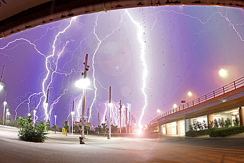 Lightning in a Parking Lot, lightning, sky, nature, forces of nature HD wallpaper