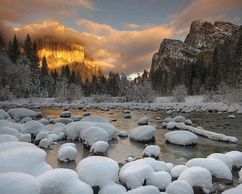 Golden winter, river, winter, golden, white, landscape, popular, cold, sesons, snow, clouds, trees, nature, sky, mountains, water, sunset HD wallpaper
