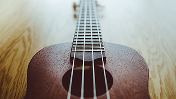 Guitar on floor, marvel, Musical admiration, Captivating ry HD wallpaper