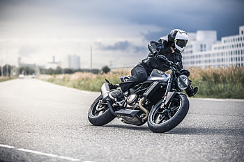 Husqvarna Auto, Vitpilen und Svartpilen, Simple and progressive, Stylish motorcycles HD wallpaper