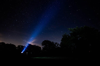 Stars, Night, Dark, Starry Sky, Glow, Flashlight HD wallpaper