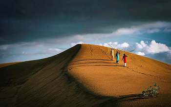 The Shadow Of Your Smile, desert, women, sand, Vietnam, shadows HD wallpaper