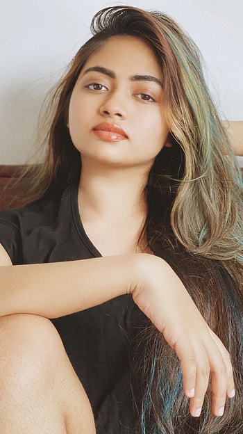 Shalin zoya, malayalam actress HD phone wallpaper