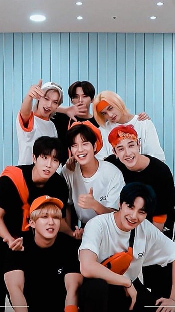 Skz OT8 :), Bangchan, Han, Jeongin, Felix, StrayKids, Changbin, Hyunjin, Seungmin HD phone wallpaper