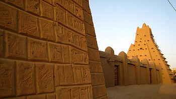 Mali Travels, Kangaba, Welsh History HD wallpaper
