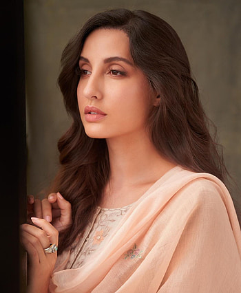 Nora Fatehi, eye, nose HD phone wallpaper