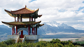 pagoda overlooking mountain range in china, pagoda, clouds, mountains, valley HD wallpaper