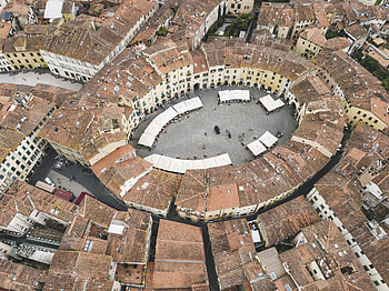 Lucca's best experiences, Memorable activities, Italian adventure, Unforgettable moments HD wallpaper