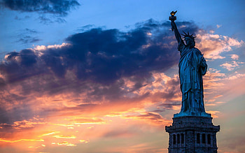 Liberty New York, Iconic symbol of dom, Captivating for screens HD wallpaper