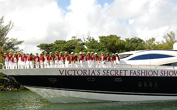 angels on a yacht, sexy, boat, graphy, pretty, vs, models, female HD wallpaper