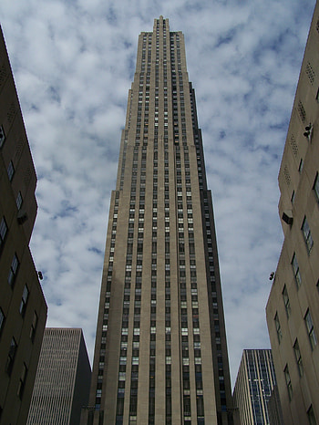 Rockefeller Center, Iconic city landmark, NYC travel, Tourist attraction HD phone wallpaper