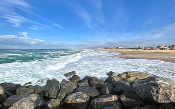 Cap Breton Beach in France, sea, France, rocks, beach HD wallpaper