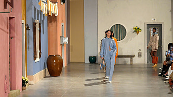 Jacquemus, World of fashion, French designer, Avant-garde HD wallpaper
