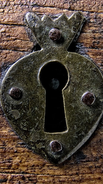 Assemblage, Old, Lock Design HD phone wallpaper