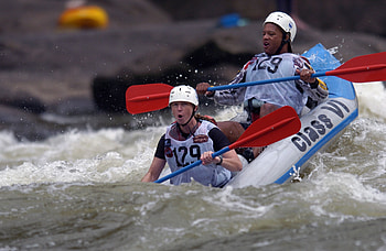 Whitewater rafting, Canoeing HD wallpaper