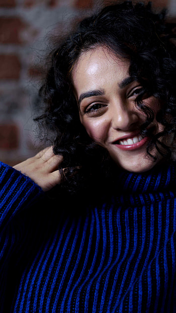 Nithya Menon, malayalam actress, sexy gorgeous HD phone wallpaper