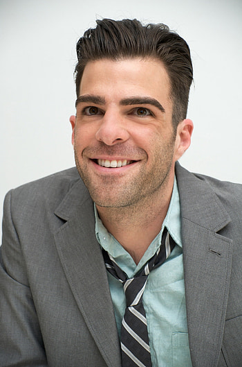 Zachary Quinto, Heroes character, Fan favorite, Popularity among viewers HD phone wallpaper
