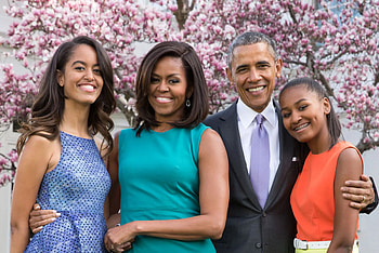 Michelle Obama, Quarantine life, Family jokes, Vanity Fair HD wallpaper
