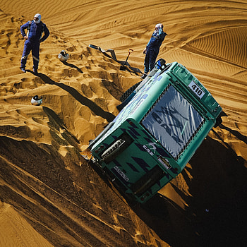 Russian Team GAZ Sahara Desert, Rally Raid HD phone wallpaper