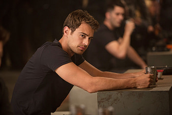 Four, Movies, Hero Complex, Theo James HD wallpaper