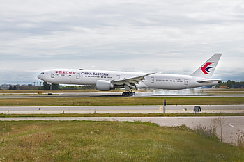 China Eastern Airlines, Air France partnership, Global network, Aviation collaboration HD wallpaper