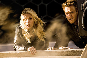 The Island review, Sci-fi adventure, Mind-bending twists, Michael Bay film HD wallpaper