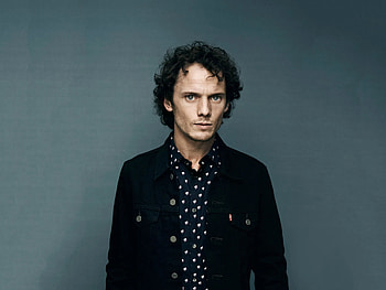 Anton Yelchin, Star Trek actor, Tragic passing, Immense talent HD wallpaper