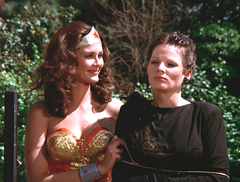 Wonder Woman and The Baroness, Wonder Woman Television Show, WW, Baroness, Lynda Carter, Wonder Woman HD wallpaper