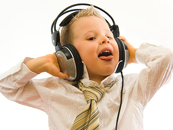 Listening to music, music, boy, listening, people, head HD wallpaper