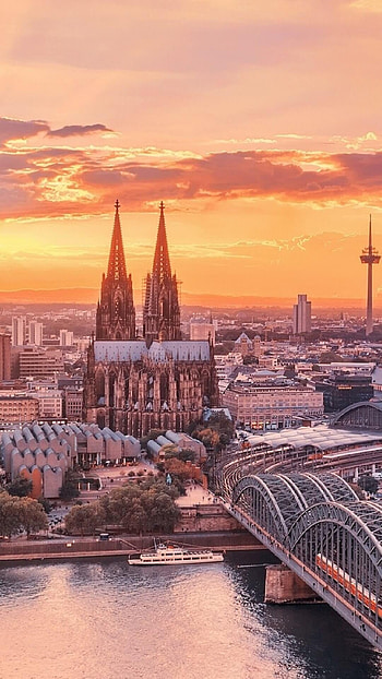 Cologne , Captivating views, Architectural gems, Urban charm HD phone wallpaper