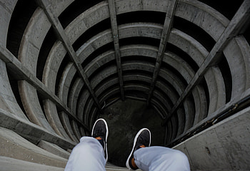 Miscellanea, Miscellaneous, Legs, Design, Construction, Tunnel, Depth, Well HD wallpaper