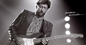 Eric Clapton, Soulful performances, Electrifying stage presence, Guitar mastery HD wallpaper