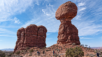 Arche National Park Balanced Rock, parks, nature, rocks, national parks HD wallpaper