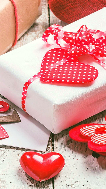 Hearts, Gifts HD phone wallpaper
