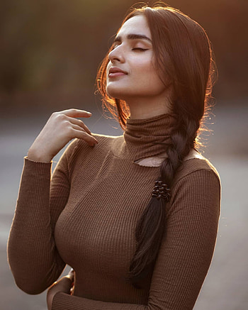 Ayesha Khan, face, lip HD phone wallpaper