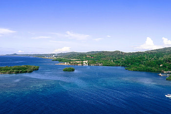 Cruise adventures, Roatn exploration, World to live, Honduras gateway HD wallpaper