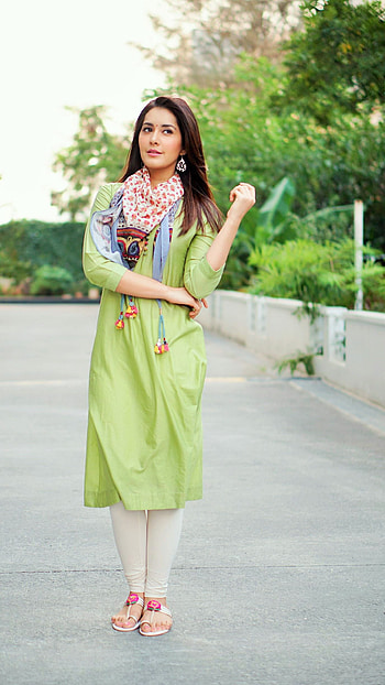 Rashi khanna, telugu actress, cute HD phone wallpaper