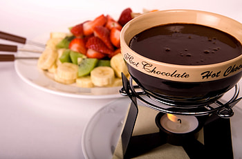 Chocolate, Fruits, Food, Strawberry, Fire, Kiwi, Plate, Candle, Banana, Fondue HD wallpaper