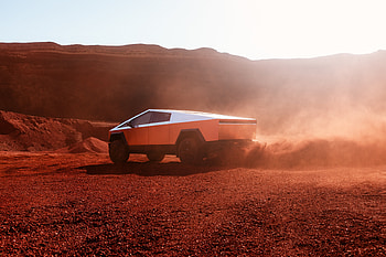 Tesla Cybertruck: Stunning Ultra, vehicle, Tesla, Tesla Cybertruck HD wallpaper