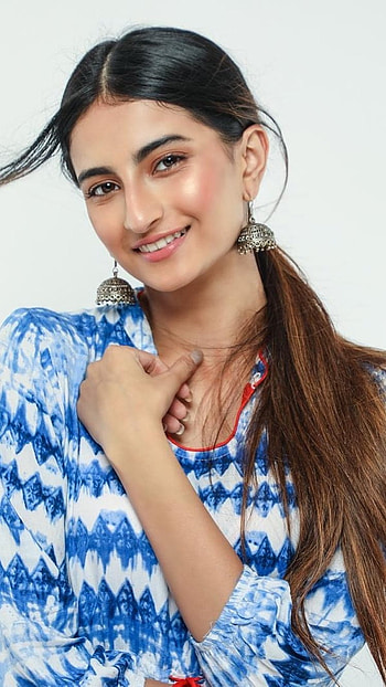 Palak Tiwari, Heroine HD phone wallpaper