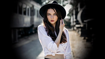 Portrait, woman model, black hat HD wallpaper