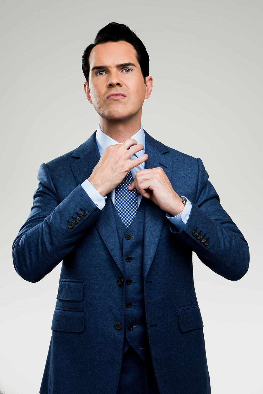 Jimmy Carr, COVID-19 controversy, Return to the stage, Dubai performance HD phone wallpaper