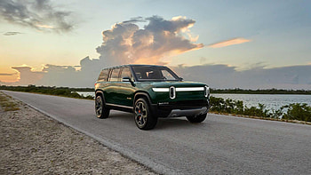 Rivian Automotive, Massive price hikes, Electric vehicle market, Public offering HD wallpaper