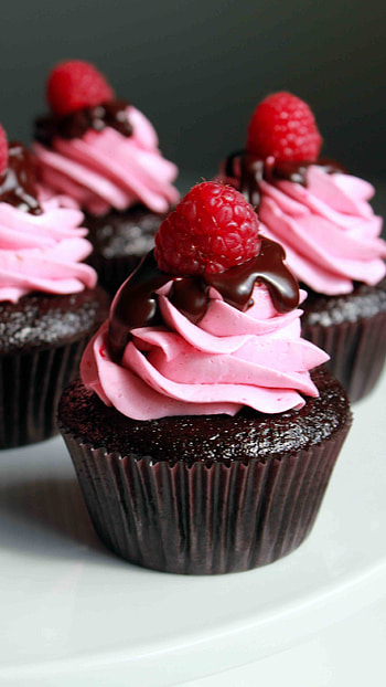 Cupcake, Chocolate, Yummy Cupcake HD phone wallpaper