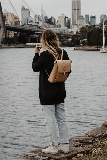 Rivers, City, Shore, Bank, Miscellanea, Miscellaneous, Girl, Garden, Loneliness, Backpack, Rucksack HD phone wallpaper